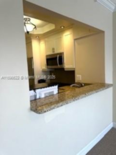Small Image of 1965 SOUTH OCEAN DRIVE #9L, Hallandale Beach Number 6