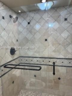 Small Image of 1965 SOUTH OCEAN DRIVE #9L, Hallandale Beach Number 9