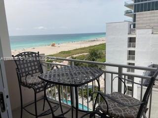 Small Image of 345 OCEAN DR #714, Miami Beach Number 14