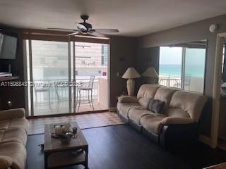 Small Image of 345 OCEAN DR #714, Miami Beach Number 5