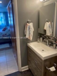 Small Image of 345 OCEAN DR #714, Miami Beach Number 8