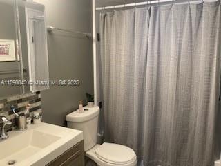 Small Image of 345 OCEAN DR #714, Miami Beach Number 9
