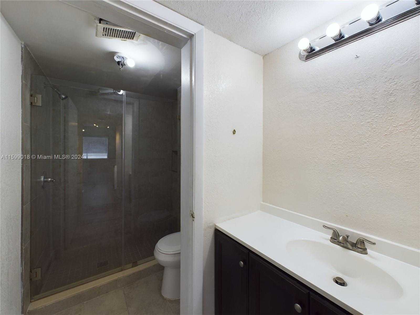 Small Image of 18890 NORTH WEST 57TH AVE #112, Hialeah Number 22