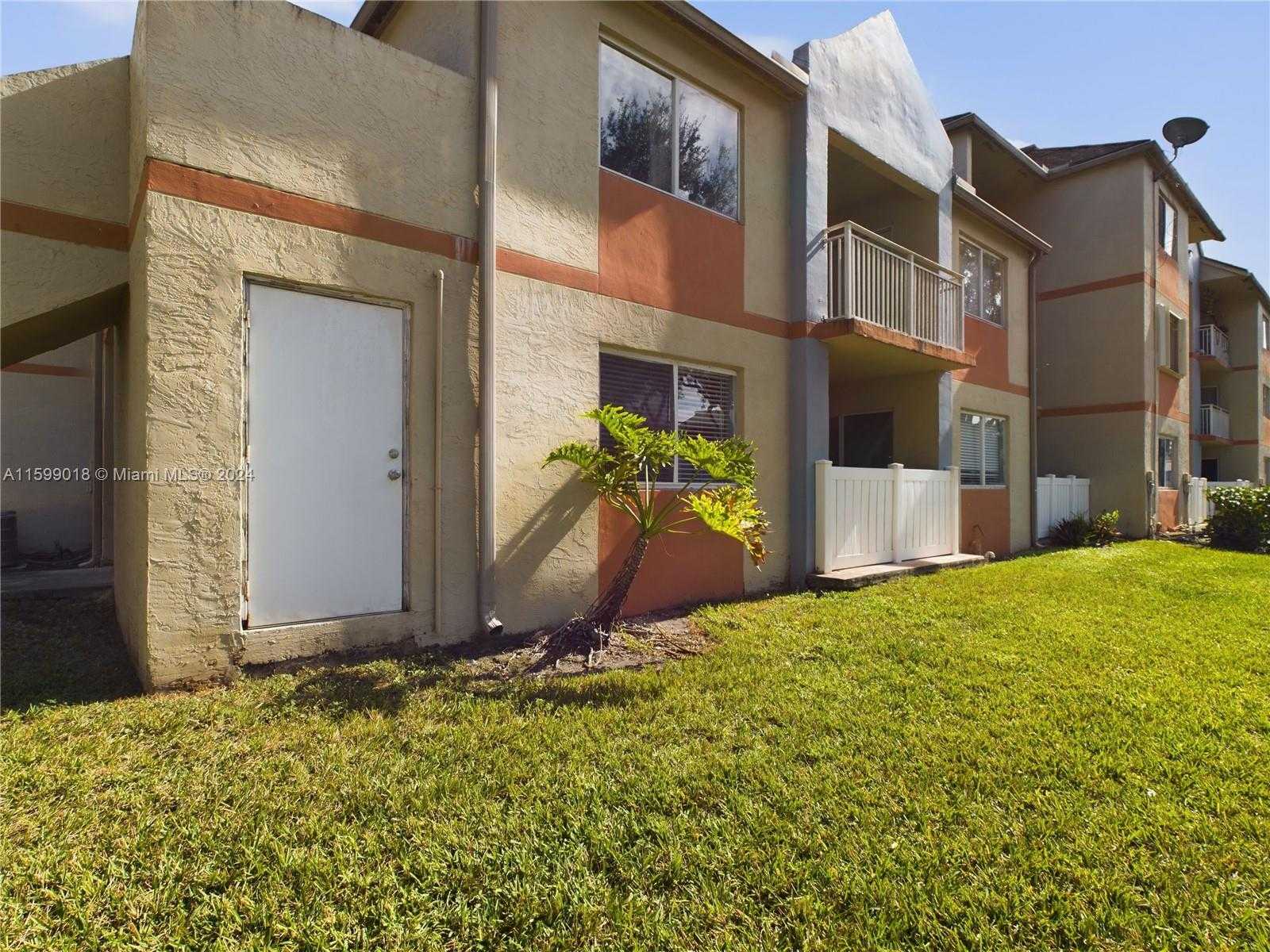 Small Image of 18890 NORTH WEST 57TH AVE #112, Hialeah Number 27