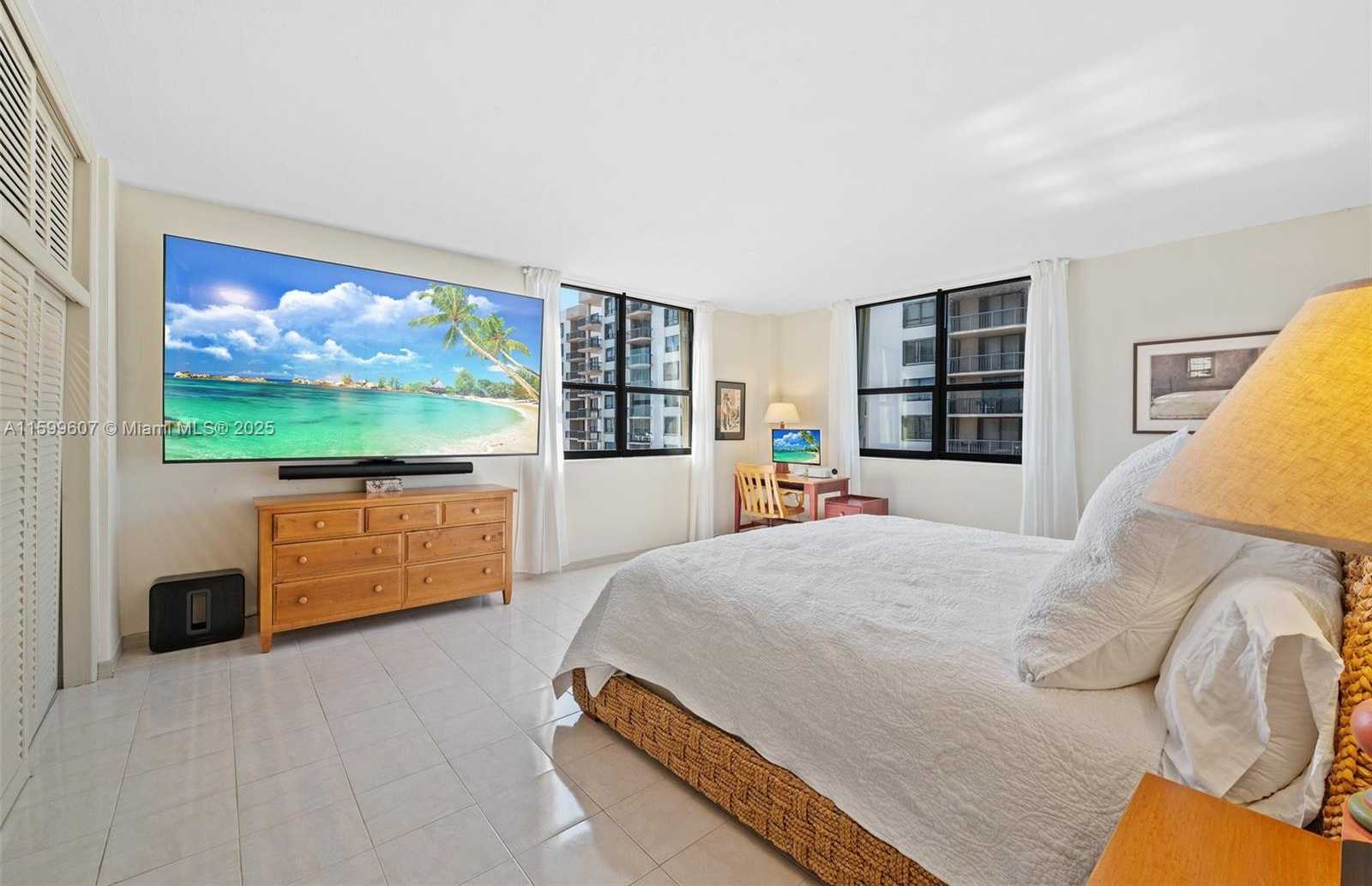 Small Image of 10185 COLLINS AVE #1508, Bal Harbour Number 16