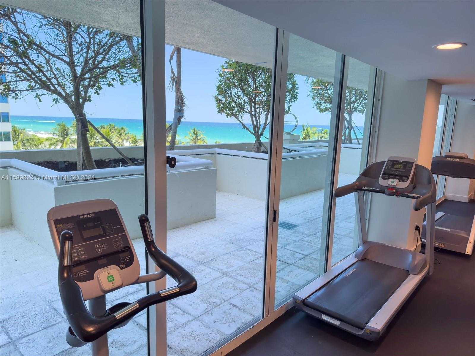 Small Image of 5025 COLLINS AVE #1707, Miami Beach Number 31