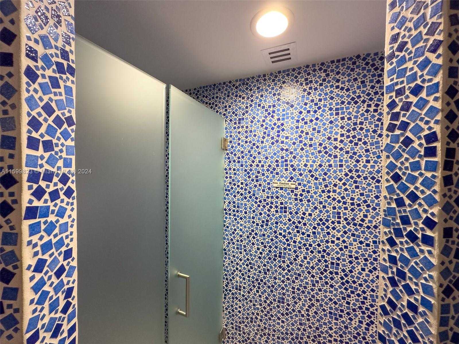 Small Image of 5025 COLLINS AVE #1707, Miami Beach Number 34