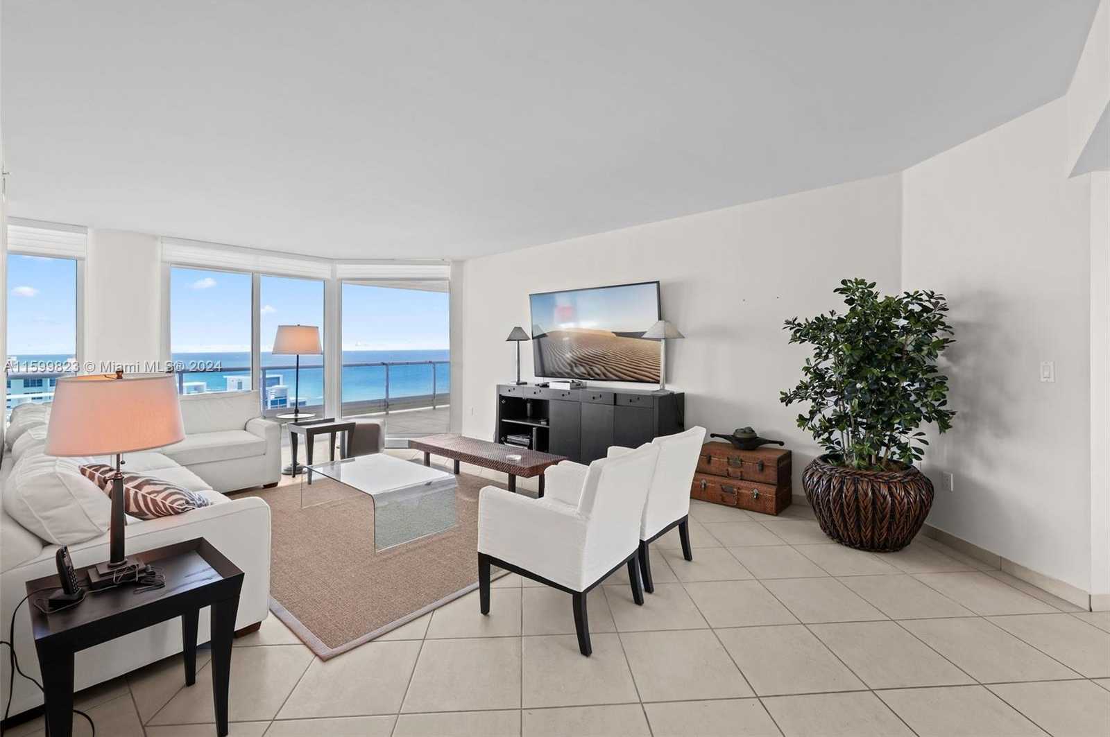 Small Image of 5025 COLLINS AVE #1707, Miami Beach Number 4