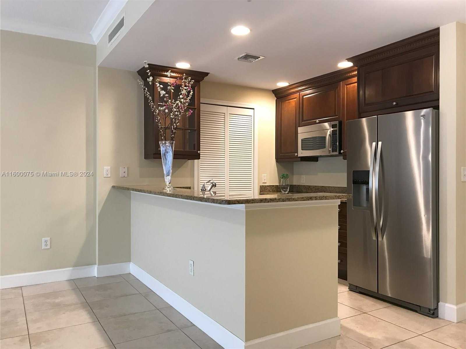 Small Image of 100 ANDALUSIA AVE #215, Coral Gables Number 10