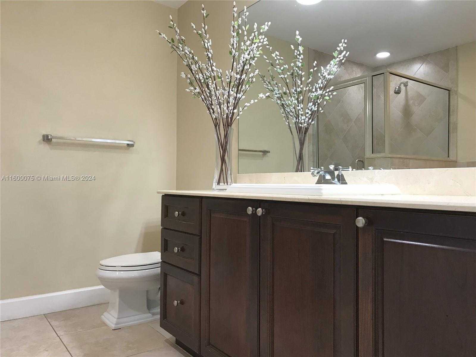 Small Image of 100 ANDALUSIA AVE #215, Coral Gables Number 12