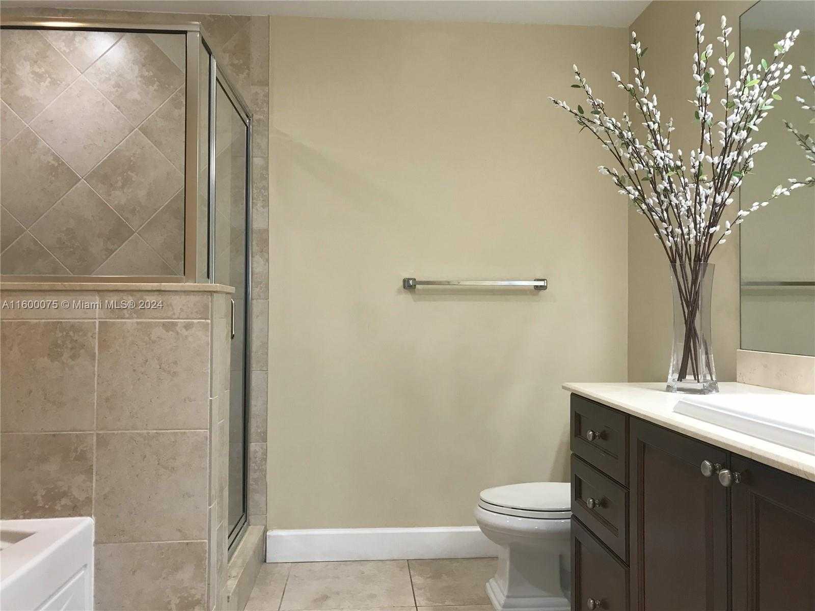 Small Image of 100 ANDALUSIA AVE #215, Coral Gables Number 13