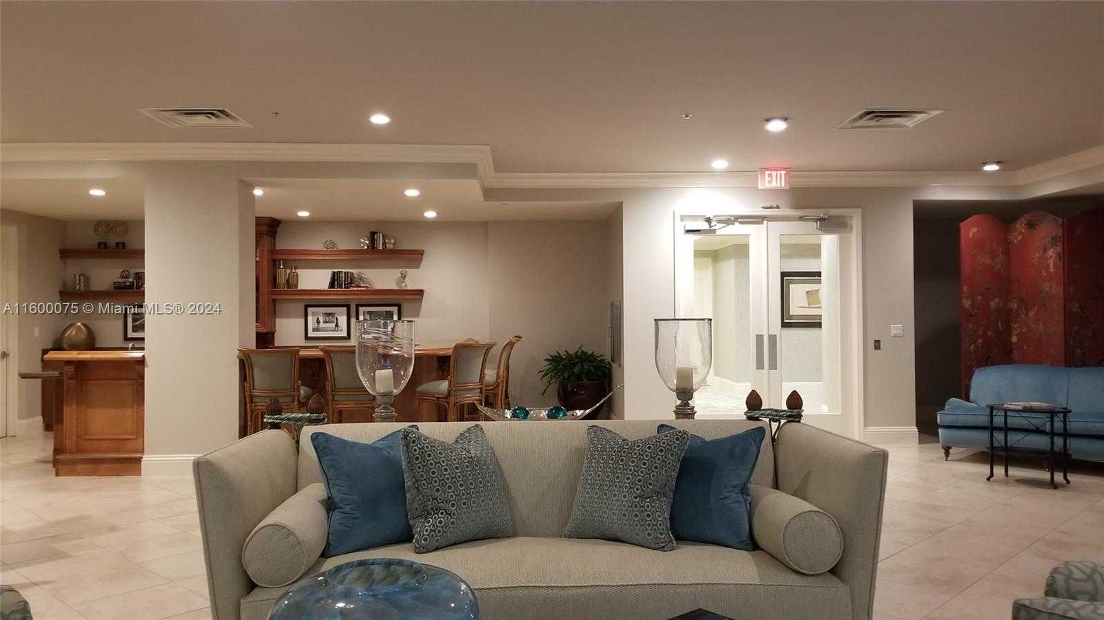 Small Image of 100 ANDALUSIA AVE #215, Coral Gables Number 17