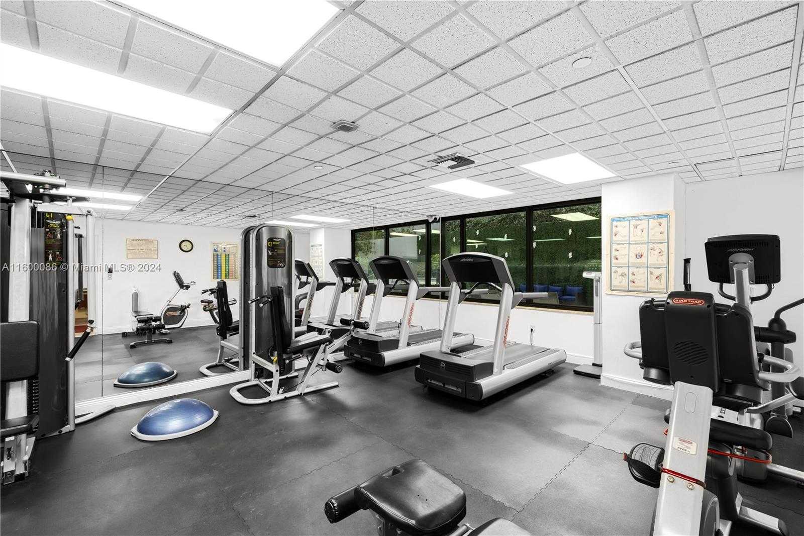 Small Image of 9455 COLLINS AVE #806, Surfside Number 37