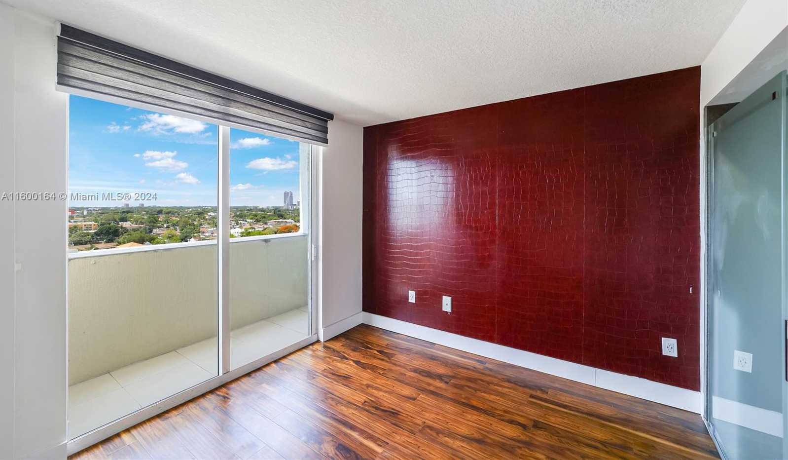 Small Image of 3000 CORAL WAY #1110, Miami Number 19