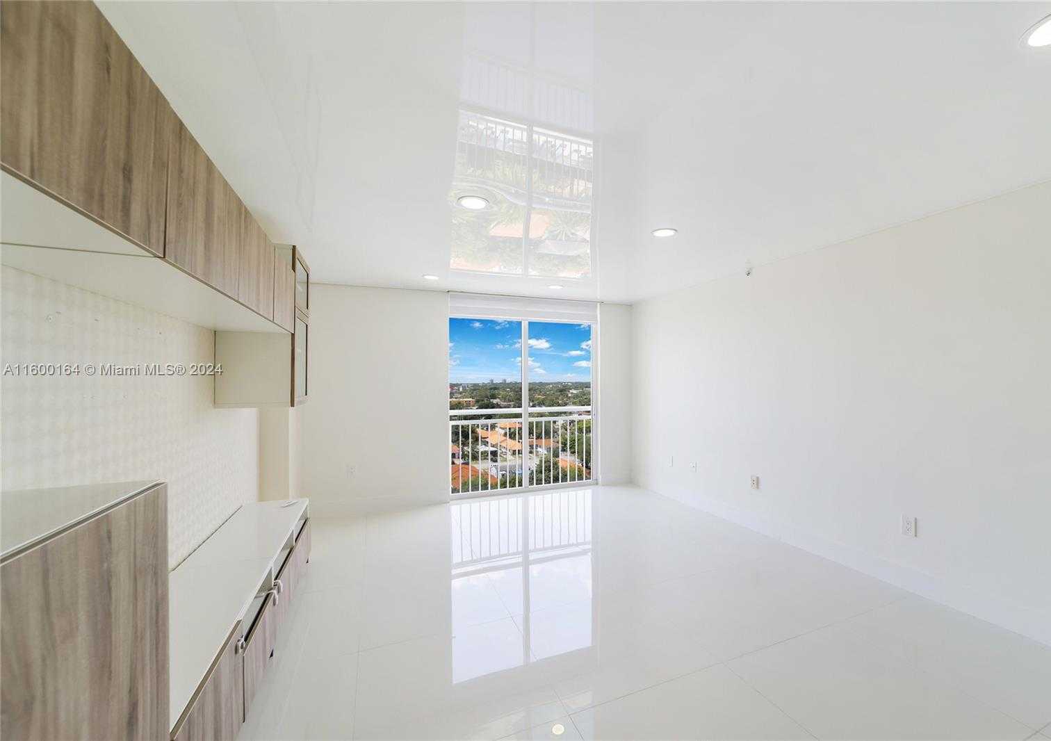 Small Image of 3000 CORAL WAY #1110, Miami Number 6