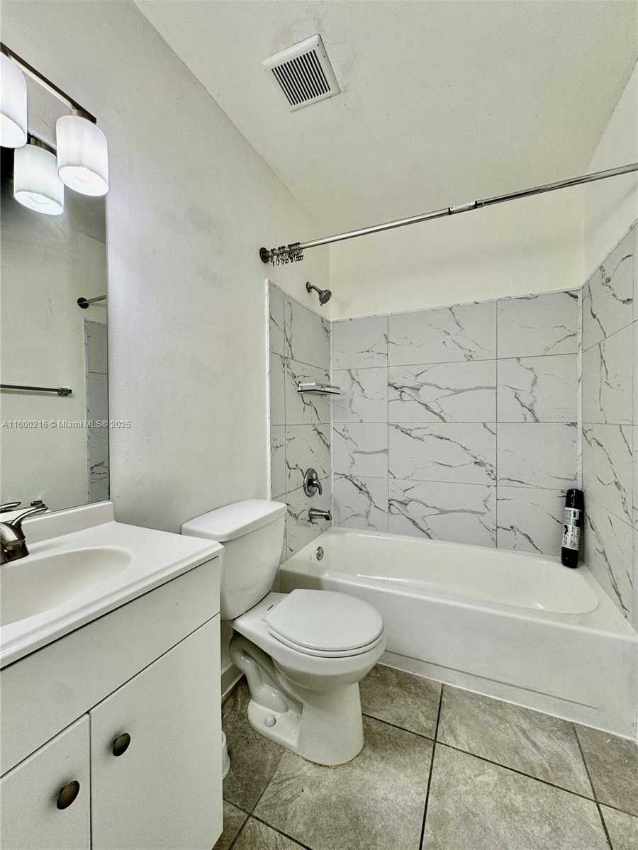 Small Image of 22205 SOUTH WEST 103RD AVE #22205, Cutler Bay Number 11