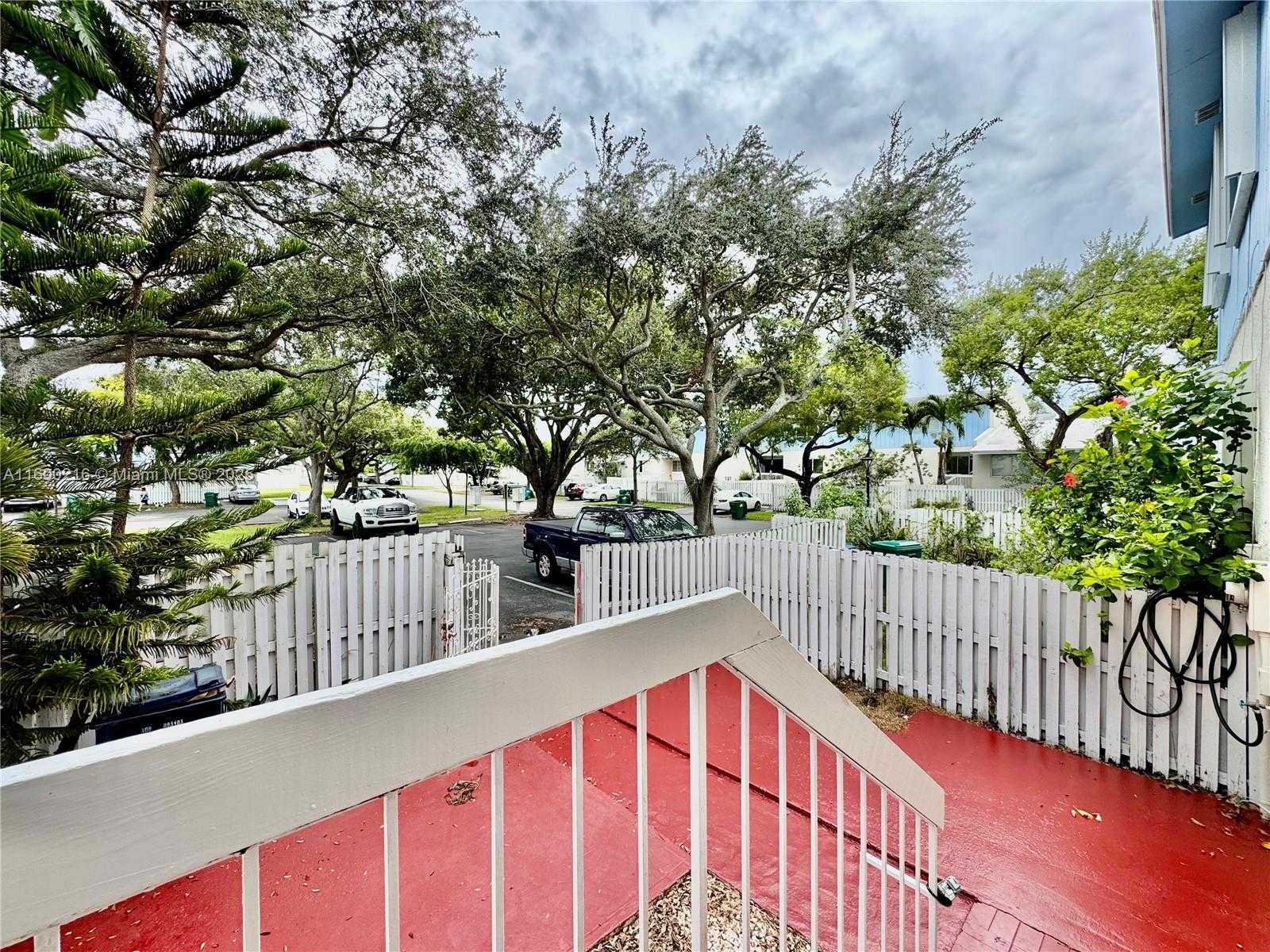 Small Image of 22205 SOUTH WEST 103RD AVE #22205, Cutler Bay Number 3