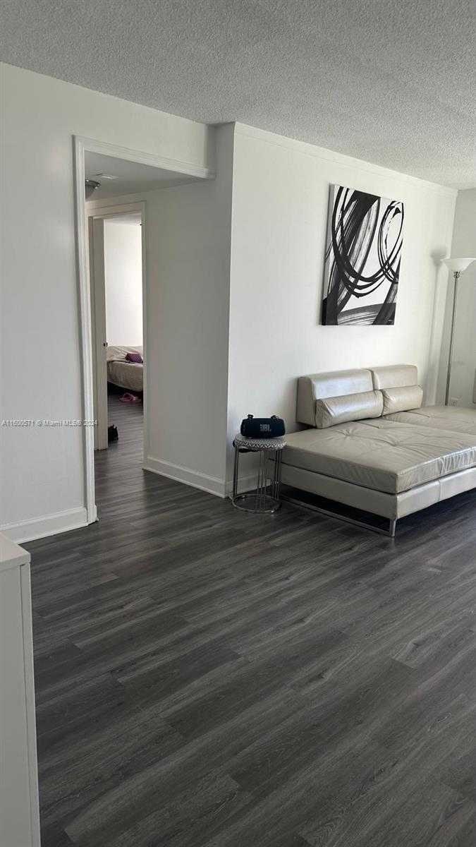 Small Image of 2000 NORTH EAST 135TH ST #509, North Miami Number 6