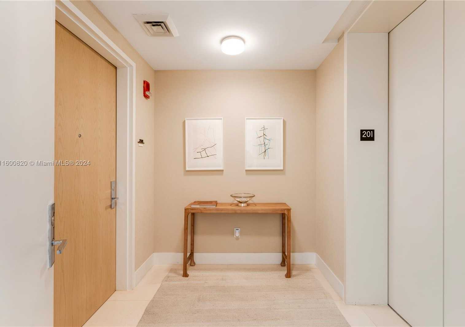 Small Image of 350 OCEAN DR #201N, Key Biscayne Number 3