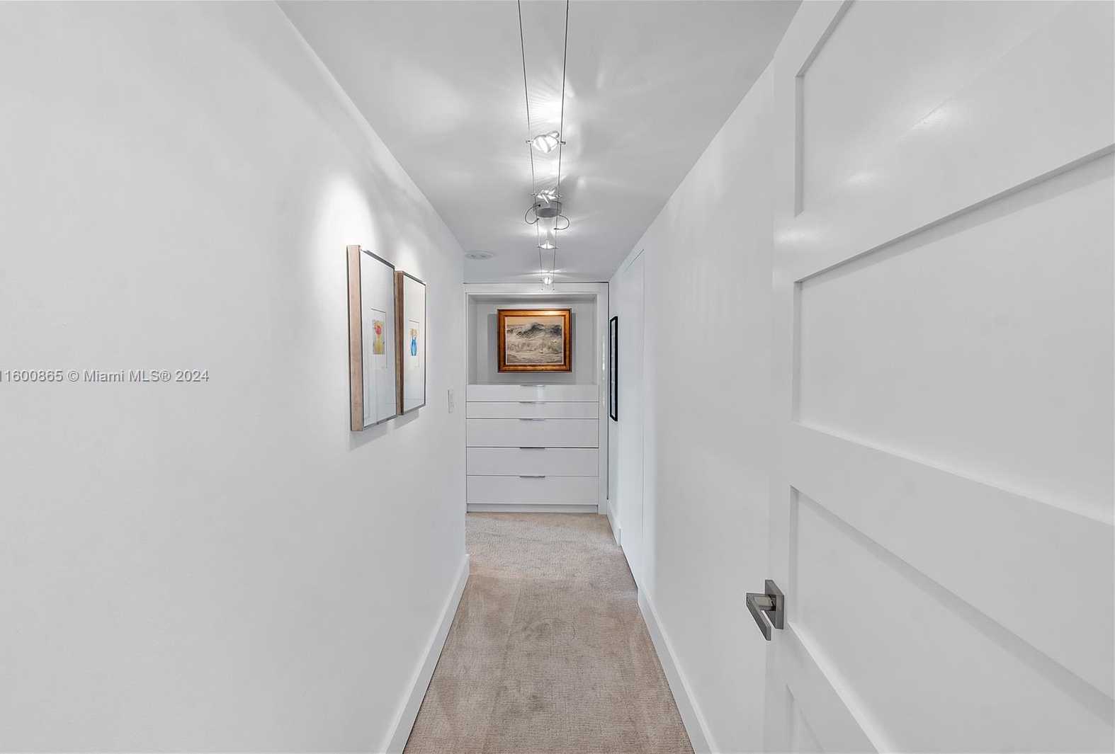 Small Image of 3 GROVE ISLE DR #C202, Miami Number 24