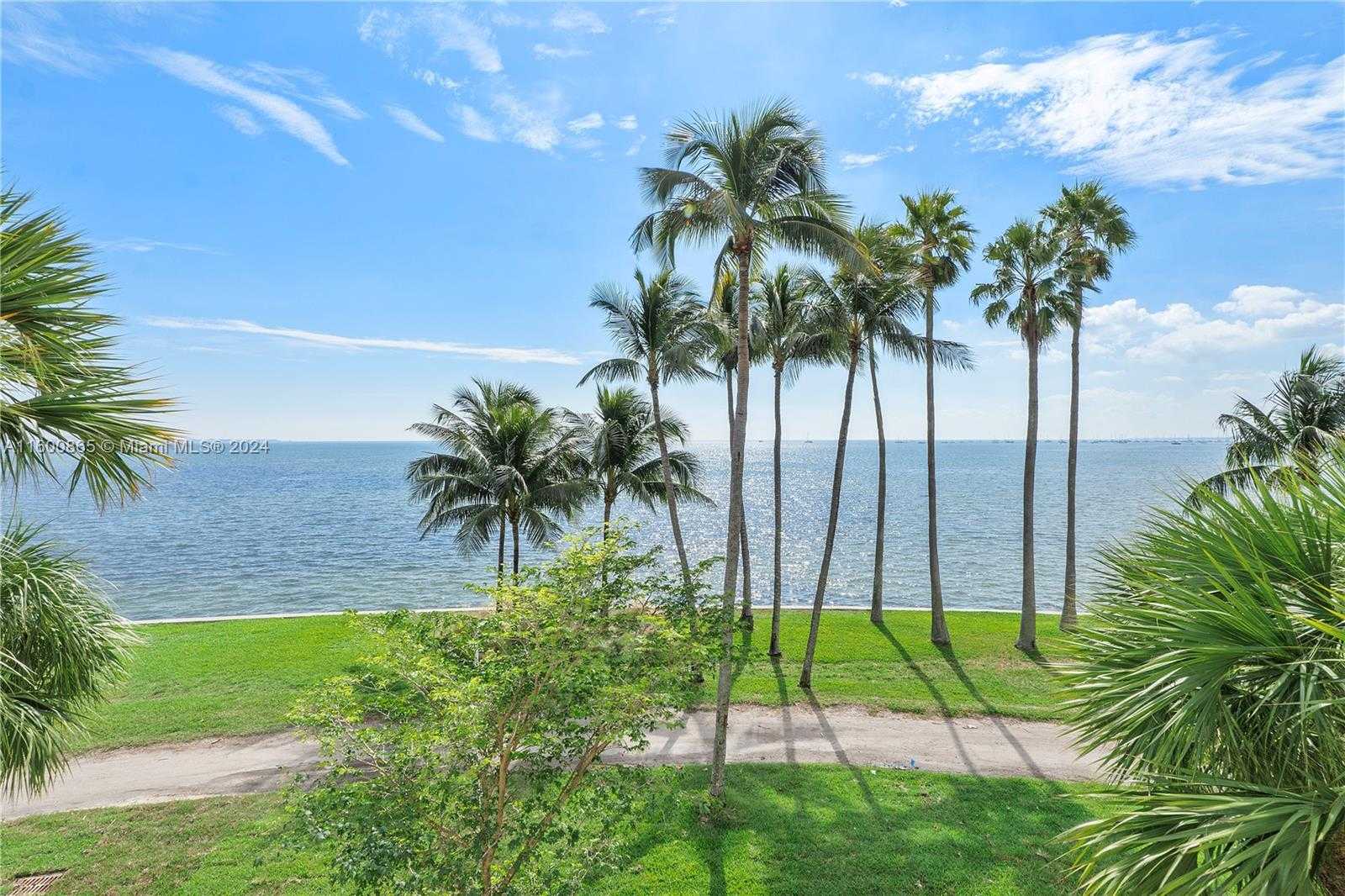 Small Image of 3 GROVE ISLE DR #C202, Miami Number 36