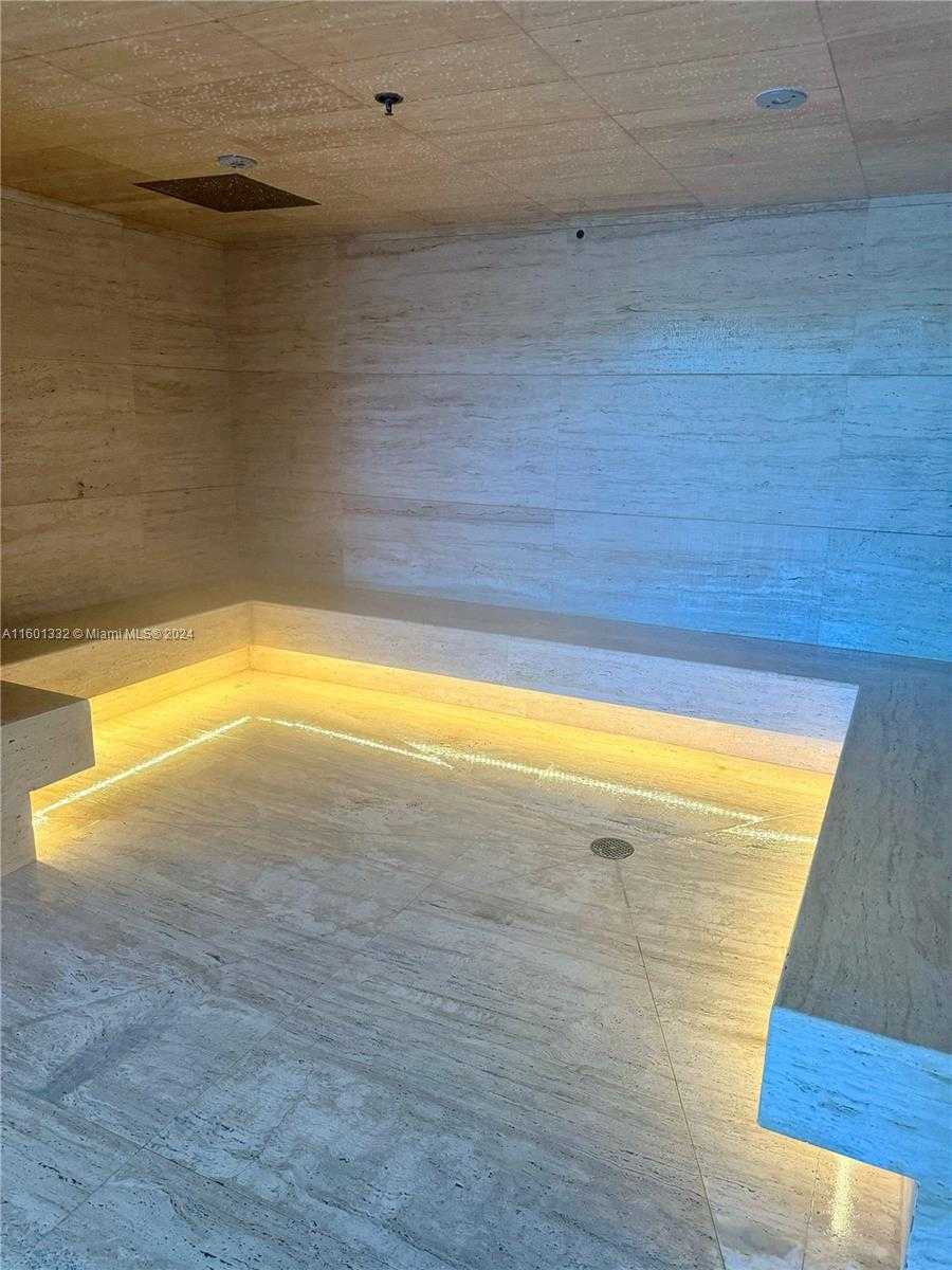 Imagen de Pequeño Objeto
