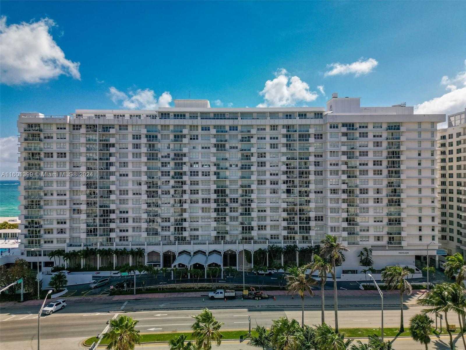 Small Image of 5601 COLLINS AVE #823, Miami Beach Number 2