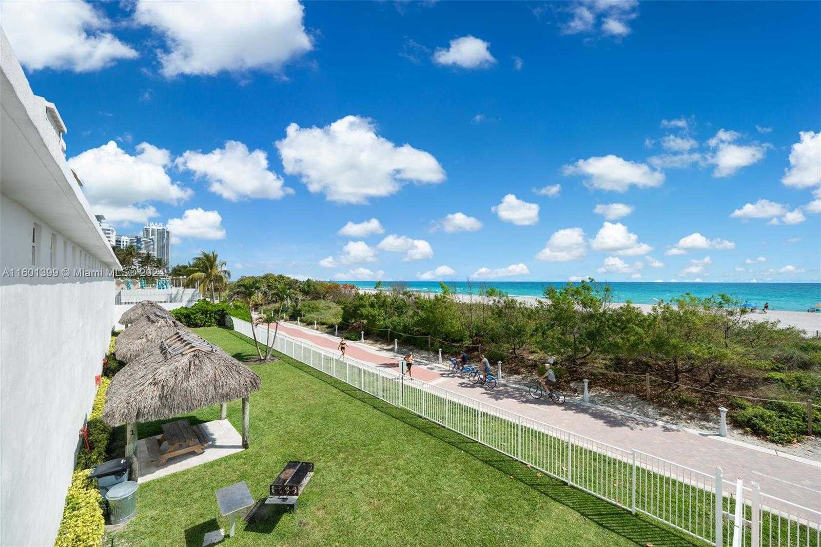 Small Image of 5601 COLLINS AVE #823, Miami Beach Number 31