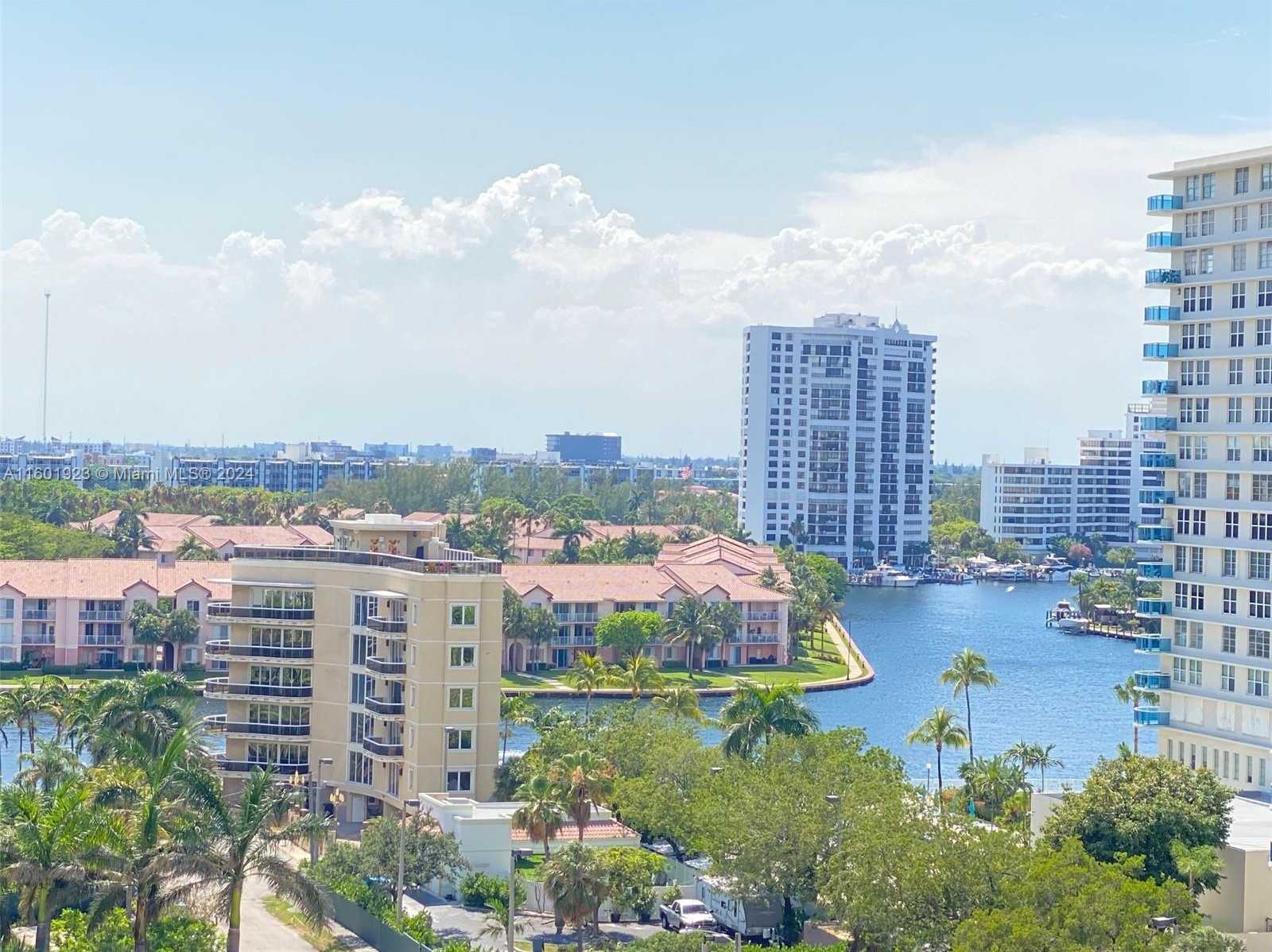 Small Image of 3901 SOUTH OCEAN DR #10P, Hollywood Number 2
