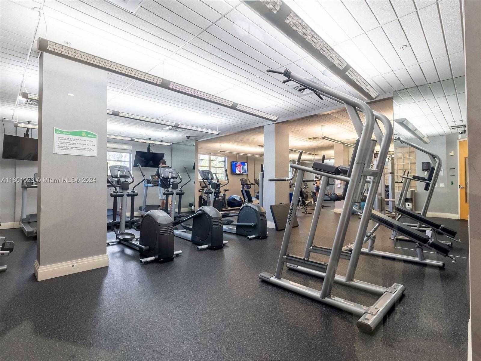 Small Image of 3901 SOUTH OCEAN DR #10P, Hollywood Number 40