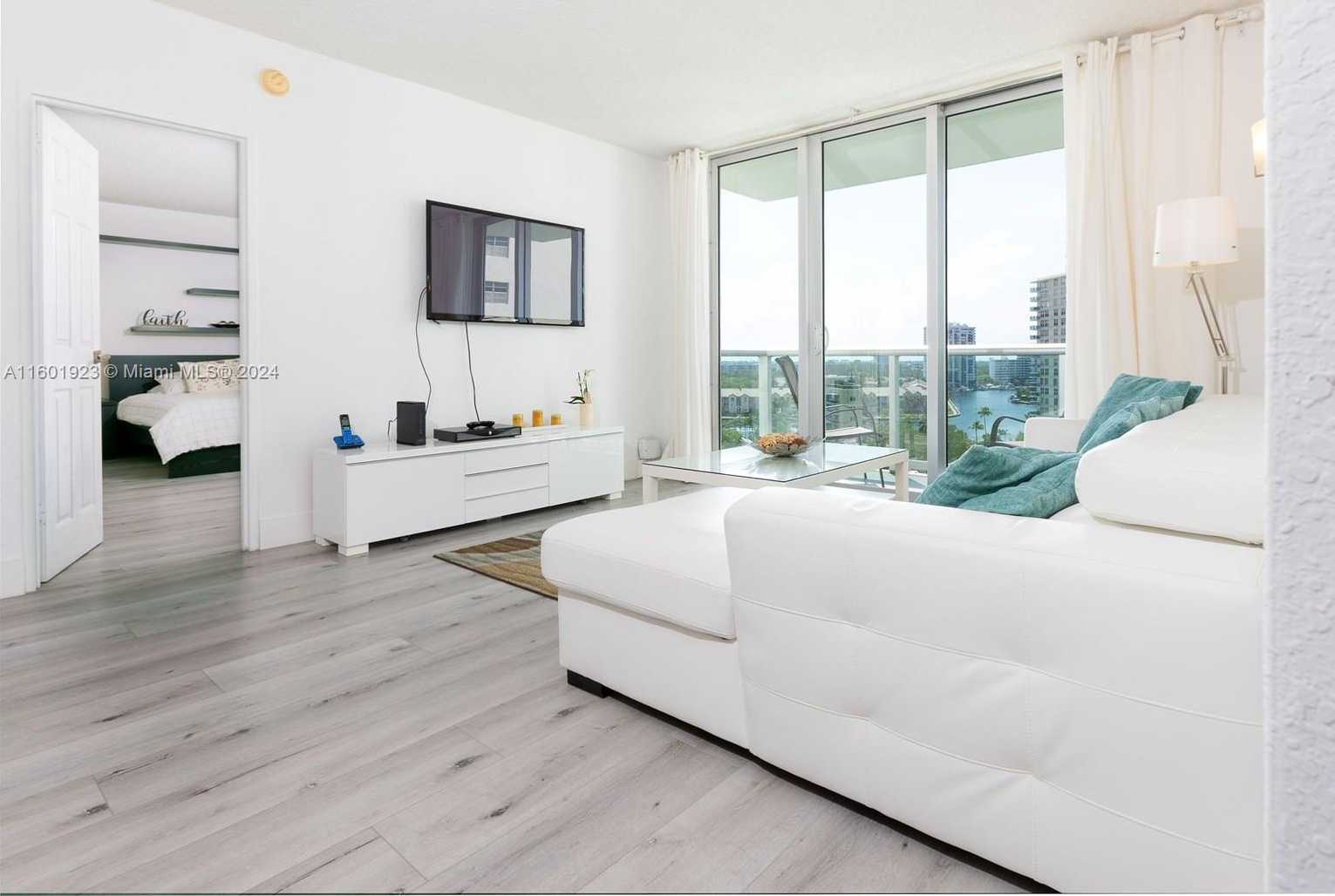 Small Image of 3901 SOUTH OCEAN DR #10P, Hollywood Number 5