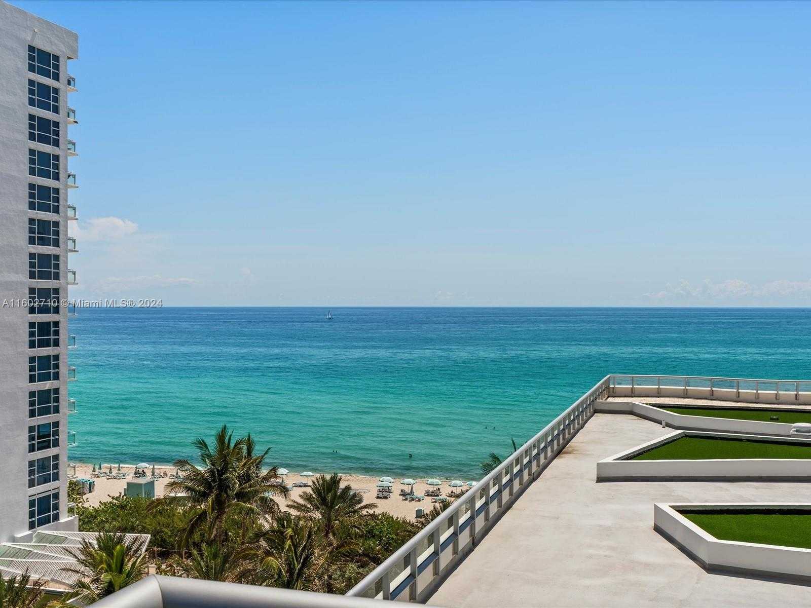 Small Image of 6799 COLLINS AVE #702, Miami Beach Number 12