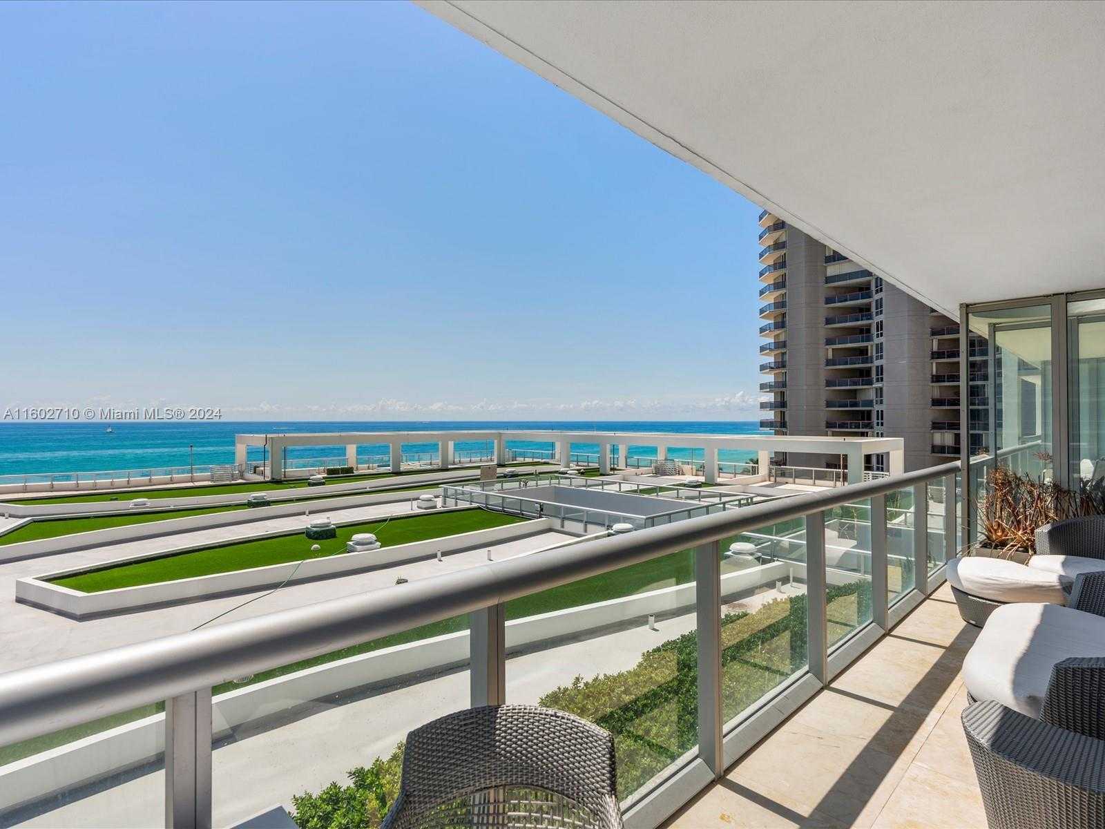 Small Image of 6799 COLLINS AVE #702, Miami Beach Number 13