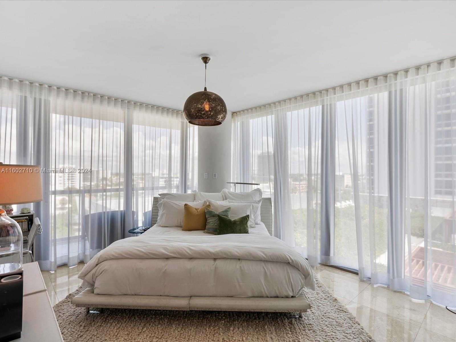 Small Image of 6799 COLLINS AVE #702, Miami Beach Number 25