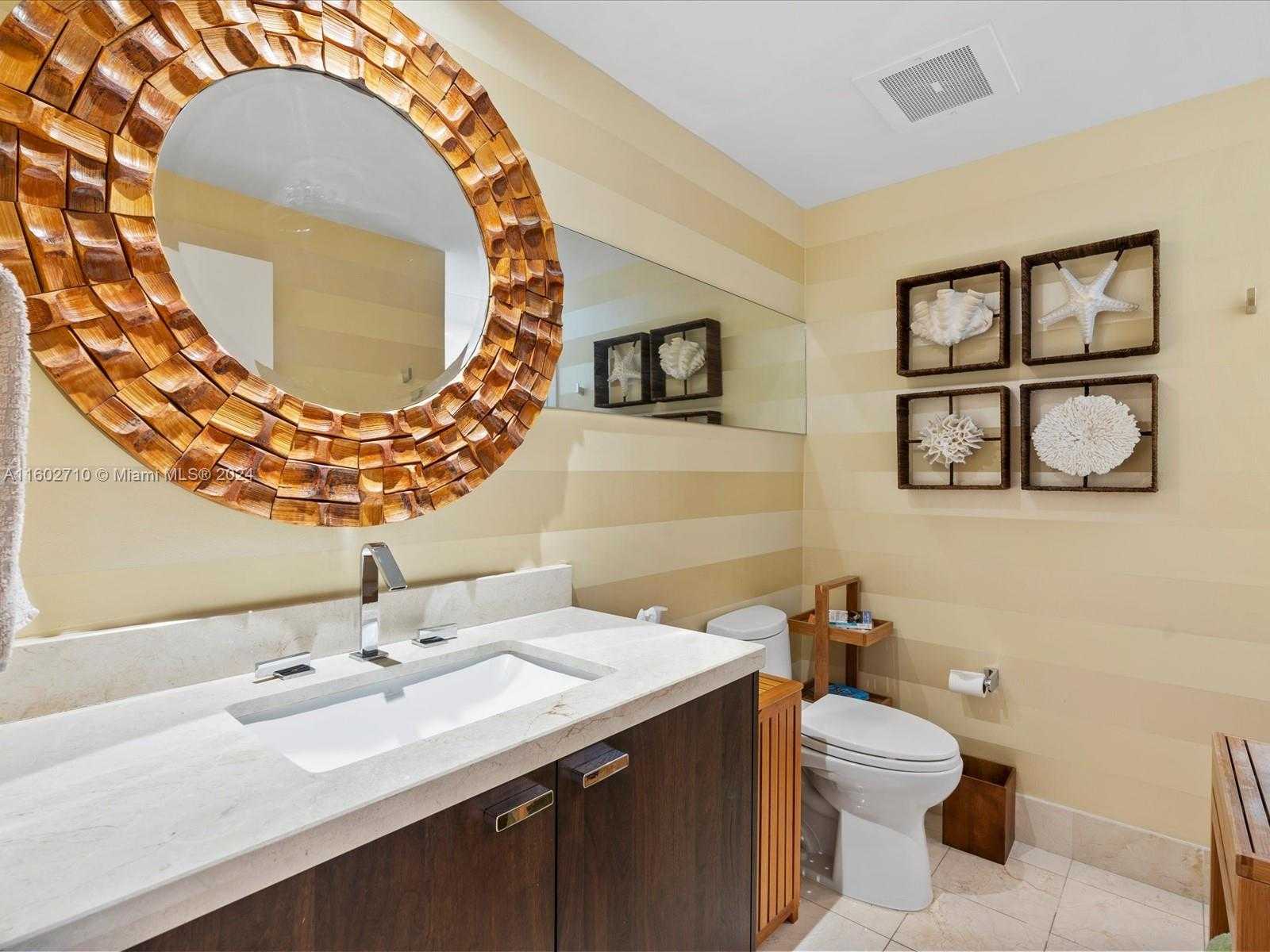 Small Image of 6799 COLLINS AVE #702, Miami Beach Number 27