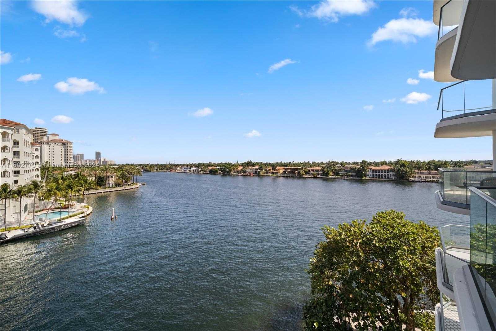 Small Image of 19707 TURNBERRY WAY #6K, Aventura Number 29