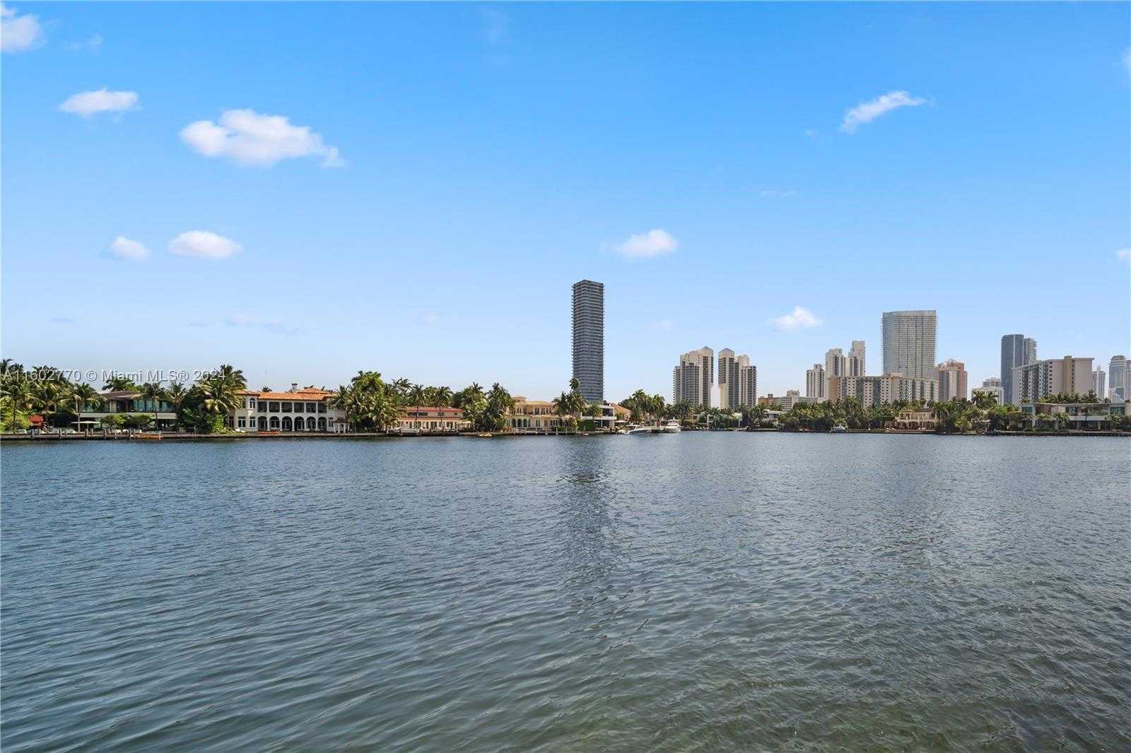 Small Image of 19707 TURNBERRY WAY #6K, Aventura Number 35