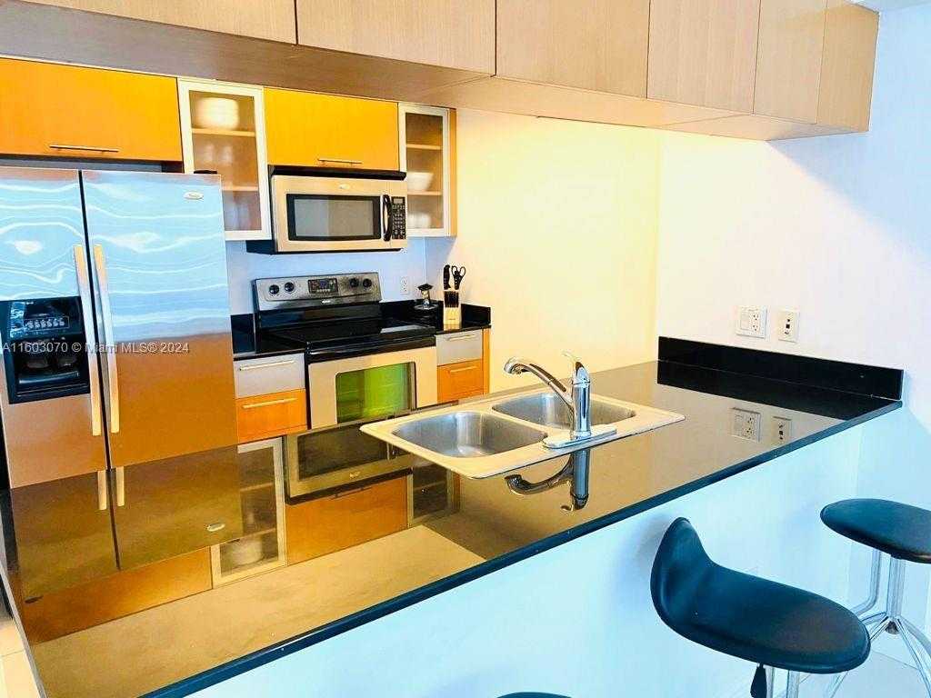 Small Image of 1750 NORTH BAYSHORE DR #4305, Miami Number 11