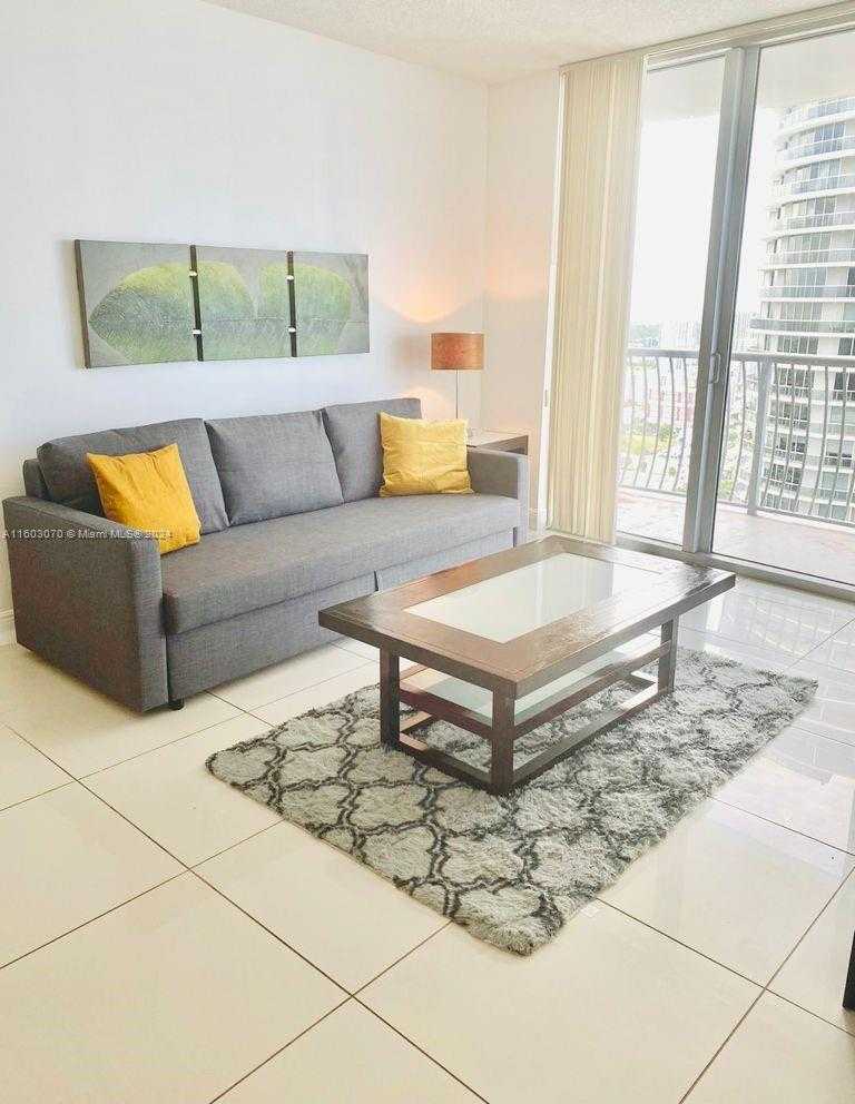 Small Image of 1750 NORTH BAYSHORE DR #4305, Miami Number 3