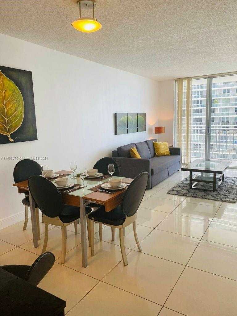 Small Image of 1750 NORTH BAYSHORE DR #4305, Miami Number 6