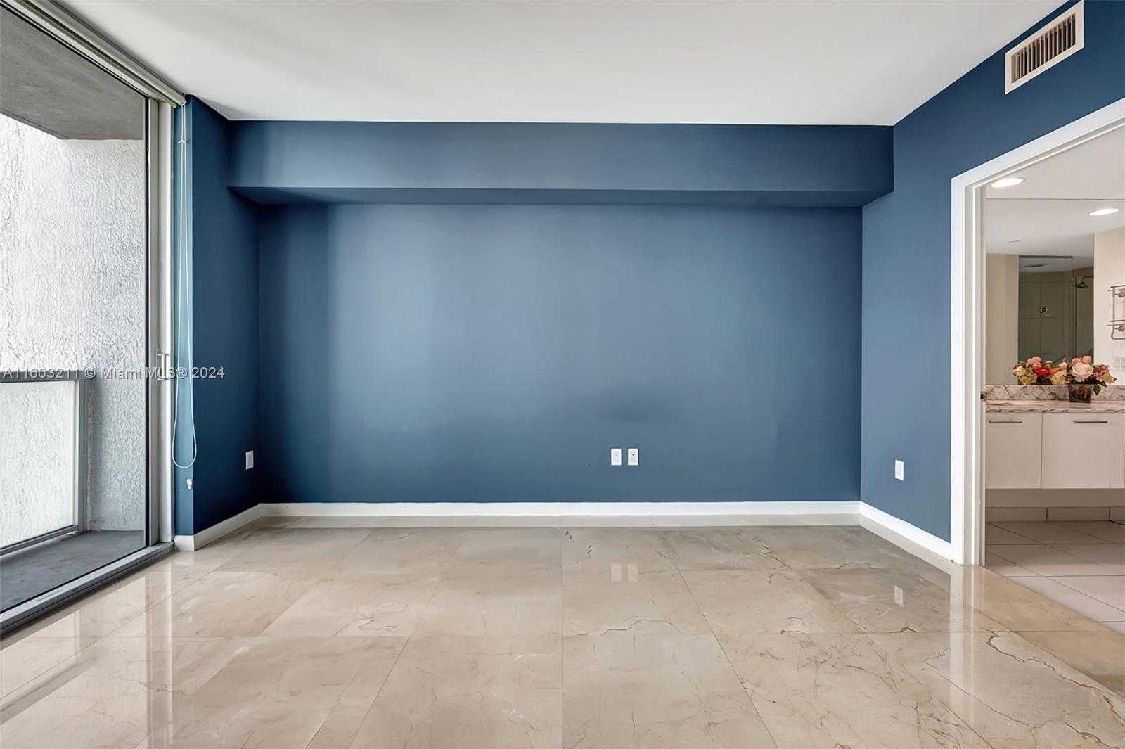Small Image of 55 SOUTH EAST 6TH ST #3903, Miami Number 12