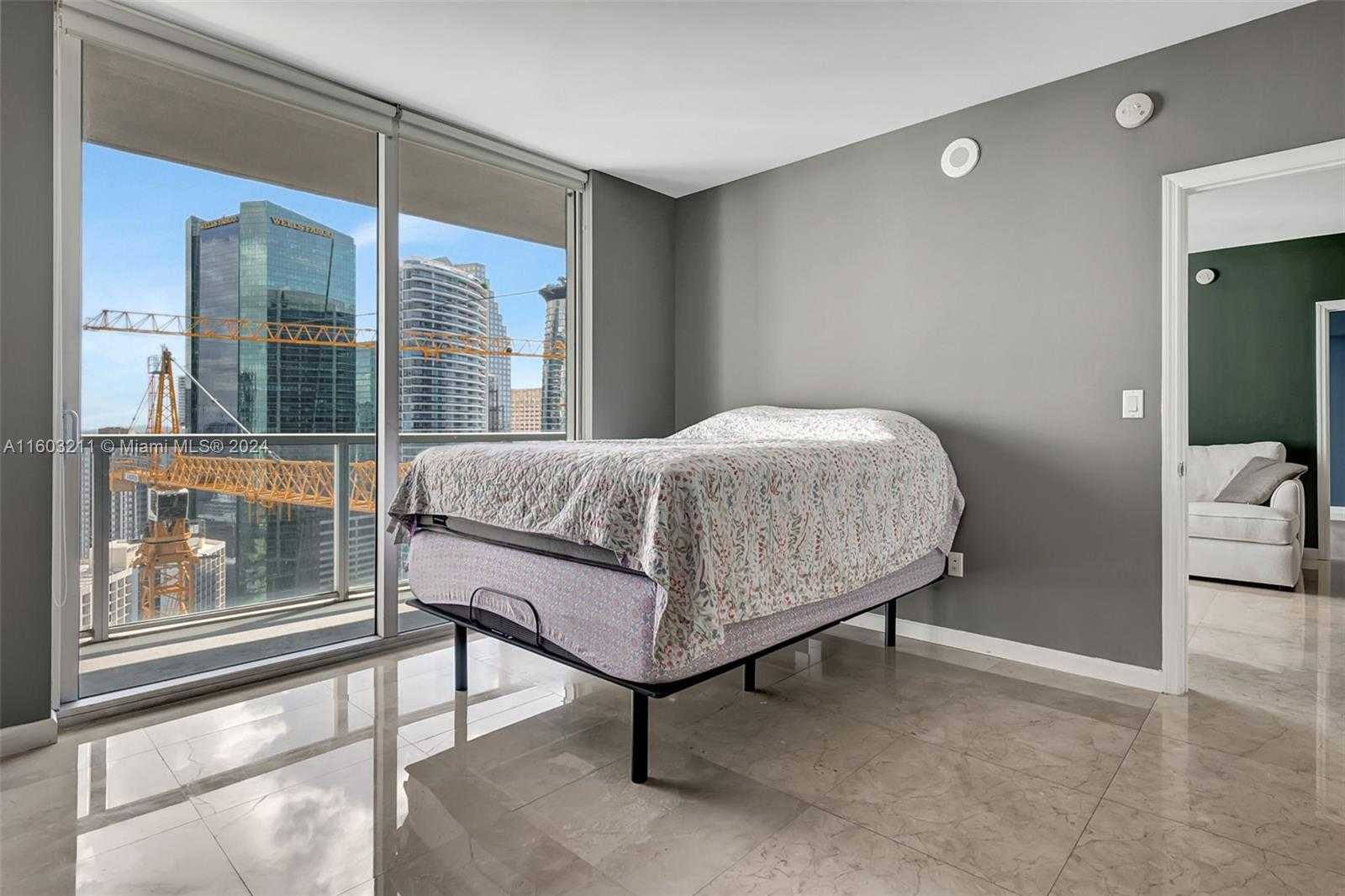 Small Image of 55 SOUTH EAST 6TH ST #3903, Miami Number 19