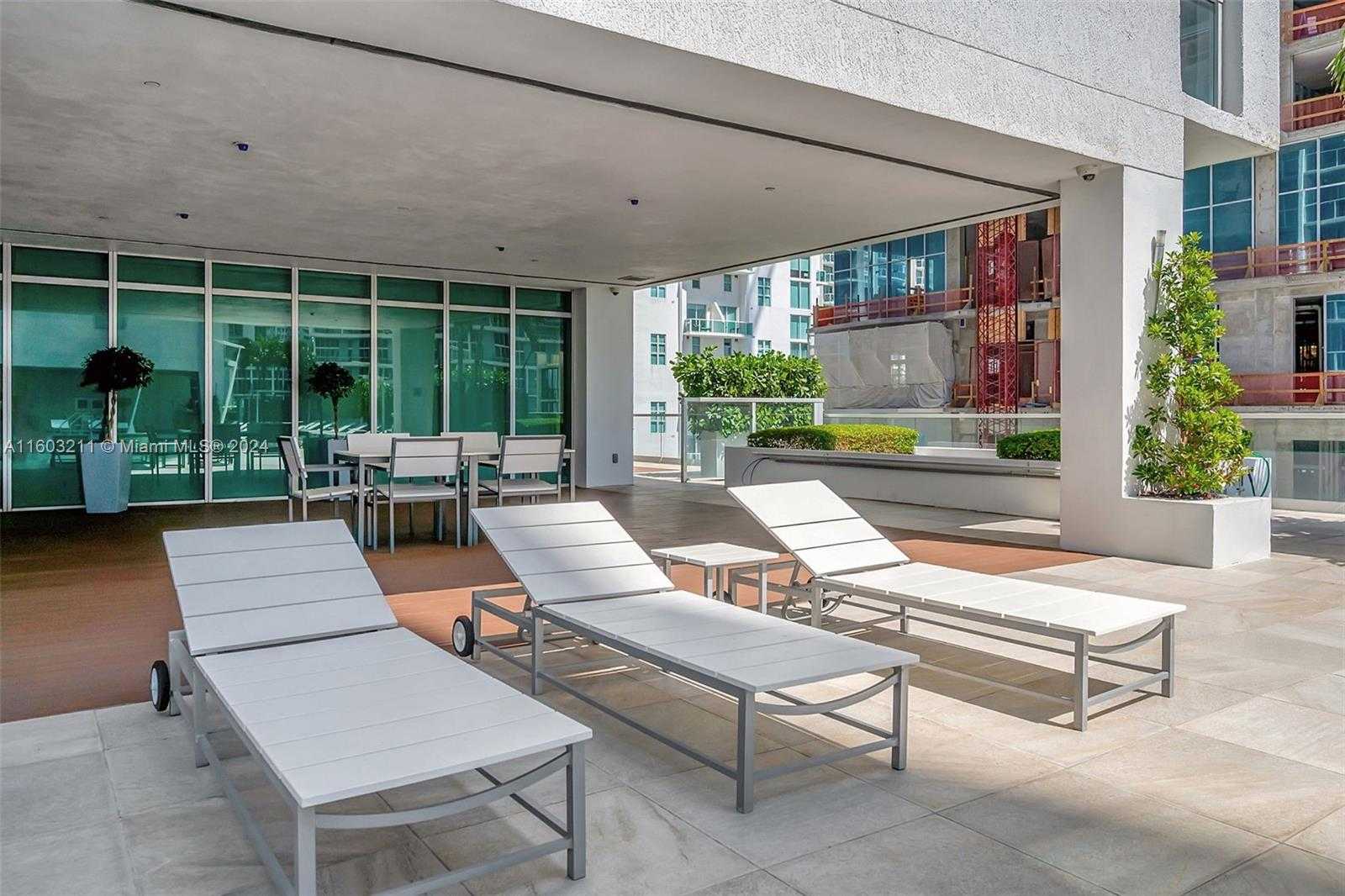 Small Image of 55 SOUTH EAST 6TH ST #3903, Miami Number 38