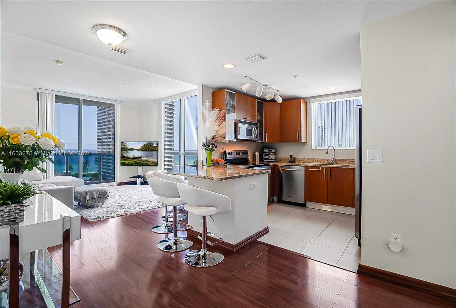 Small Image of 1945 SOUTH OCEAN DR #901, Hallandale Beach Number 23