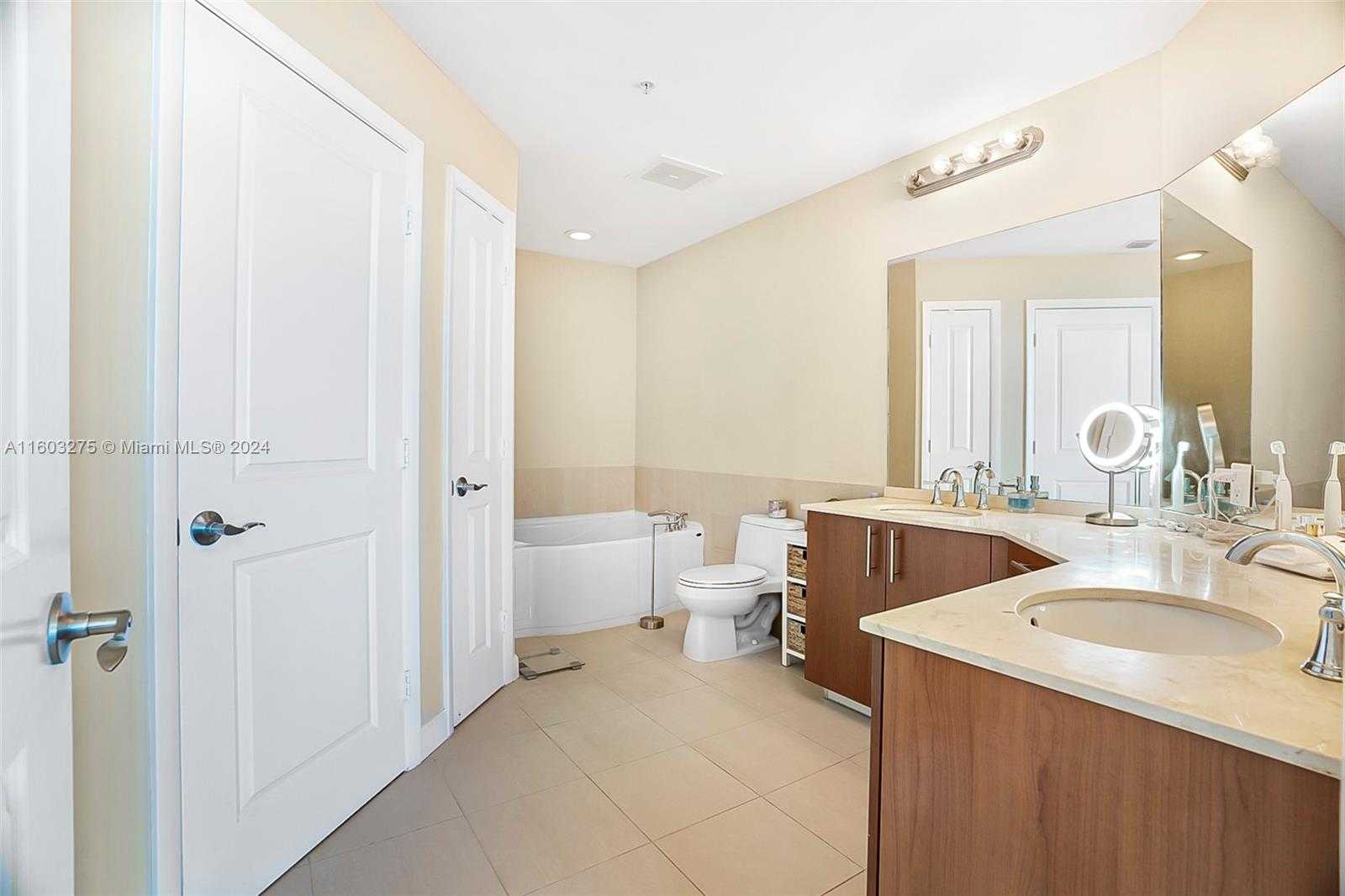 Small Image of 1945 SOUTH OCEAN DR #901, Hallandale Beach Number 38