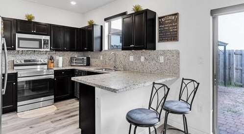 Small Image of 104 SOUTH EAST 34 TERRACE #104, Homestead Number 16