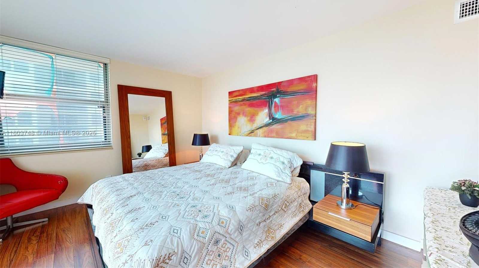 Small Image of 1912 SOUTH OCEAN DR #12C, Hallandale Beach Number 24