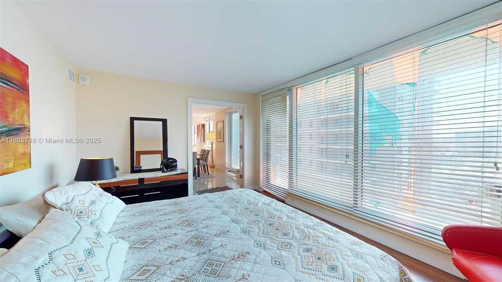 Small Image of 1912 SOUTH OCEAN DR #12C, Hallandale Beach Number 28