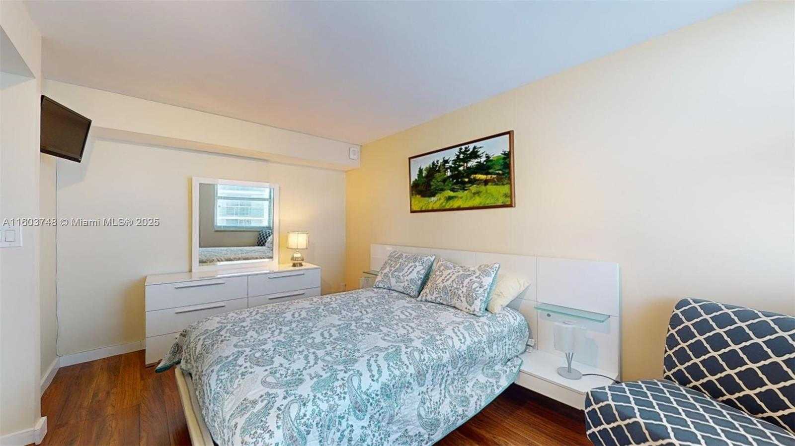 Small Image of 1912 SOUTH OCEAN DR #12C, Hallandale Beach Number 37