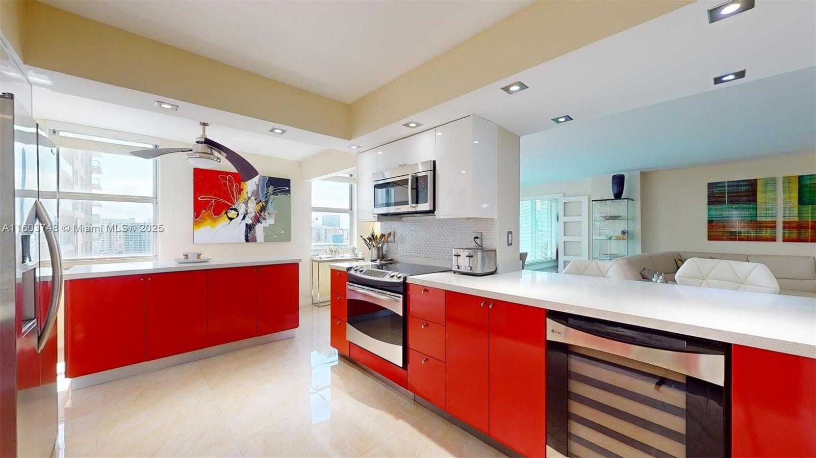 Small Image of 1912 SOUTH OCEAN DR #12C, Hallandale Beach Number 4